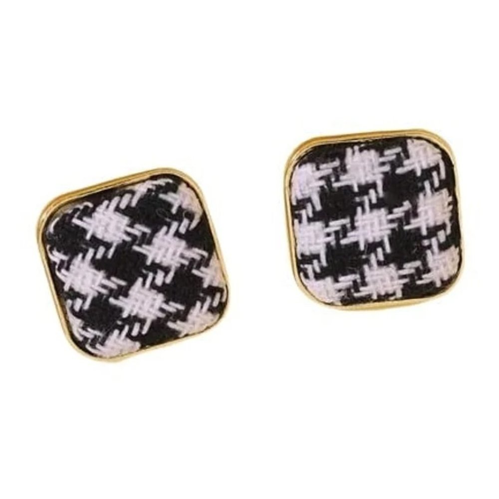 Black & White Square Houndstooth Earrings~Knitted Houndstooth Earrings